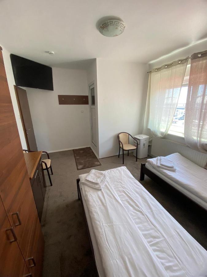 451 Rooms Graz Exterior foto